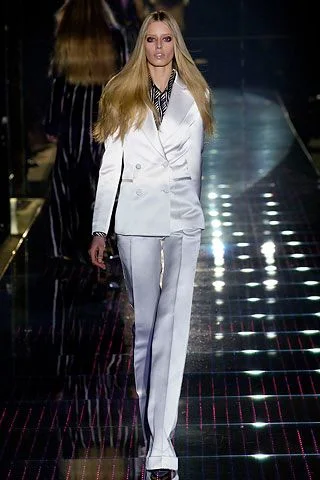 Look 29